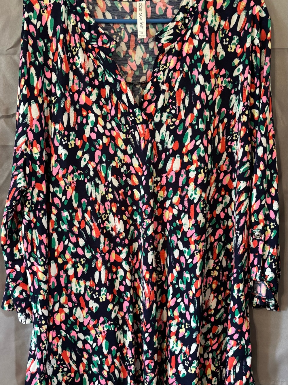 Dear Scarlett Black Multi Floral-Dot V-Neck Tunic